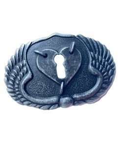 Winged Heart Keyhole Buckle